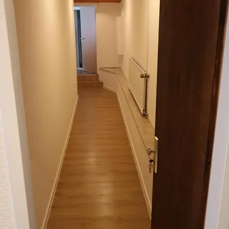 Appartement 7 *