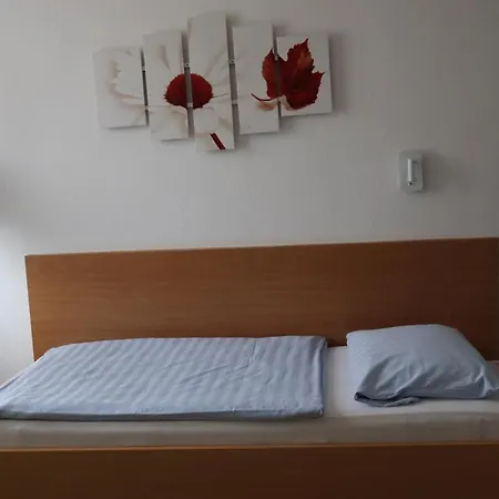 Appartement 7 *